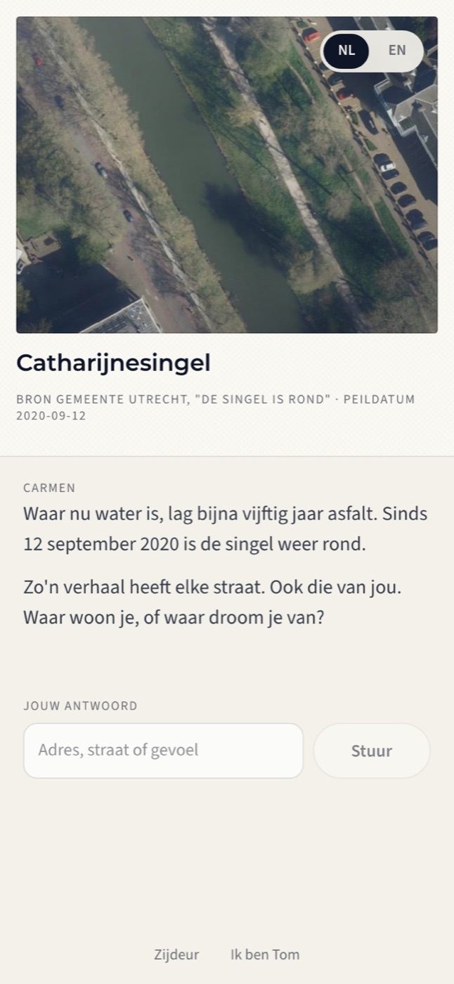 Aankomst: Carmen praat al — De deur (gesprek)